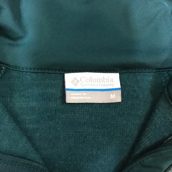 Columbia 1/2 Zip Pullover with Cute Wrist Detail - Picture 2 of 5